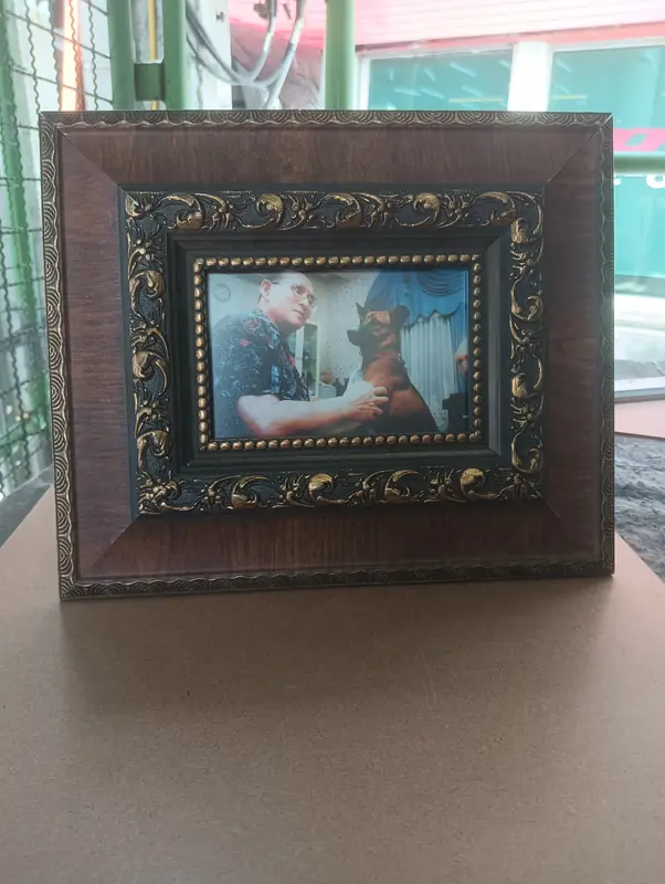 Floating Frames — A New Dimension for Your Art